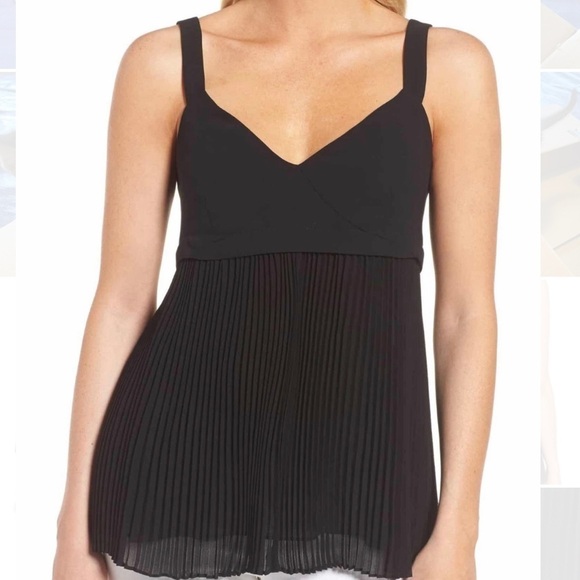 Two part sleeveless blouse with pleated bottom - Picture 1 of 13